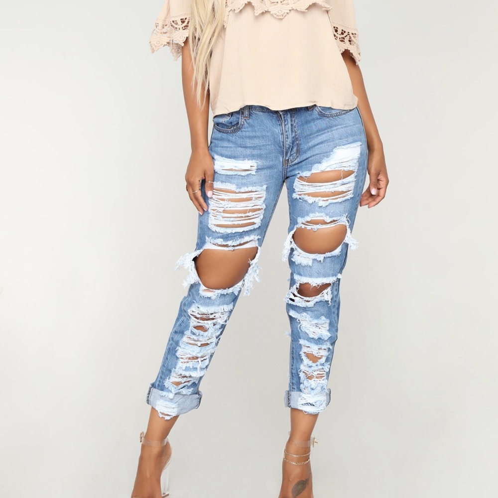 No Sensor Distressed Denim Jeans - Medium Blue